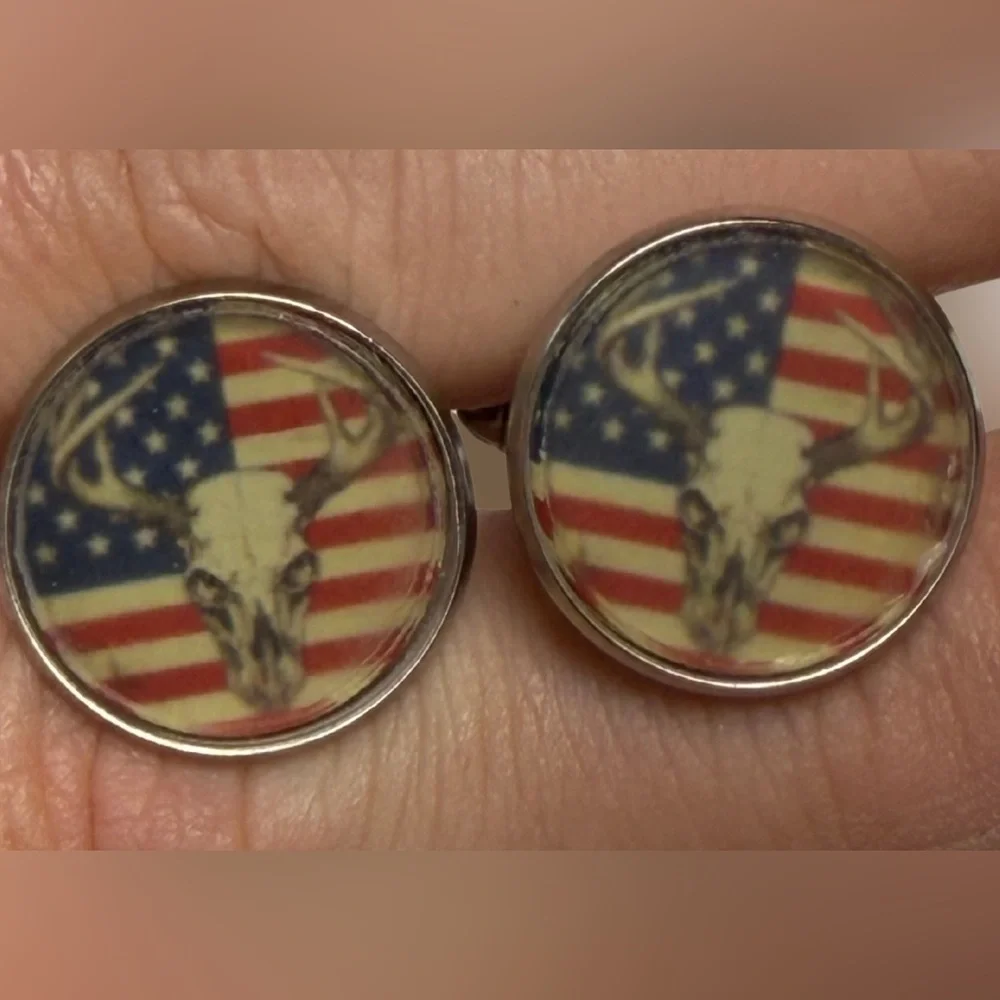 Vintage Patriotit Skull Cufflinks